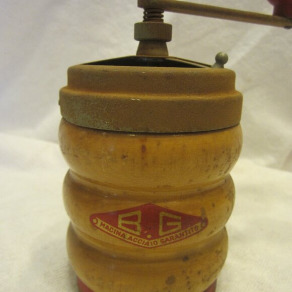 VTG BG COFFEE/PEPPER GRINDER WOOD BARREL W/METAL - Picture 6 of 8